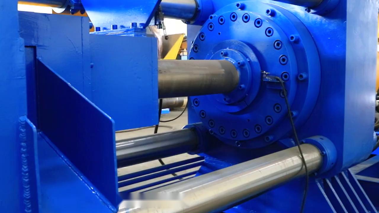 臥式屑并機,金屬屑壓塊液壓機適用于鋁合金型材廠、鑄鋼廠、鑄鋁廠、鑄銅廠，將鋁屑、鋼屑、鐵屑、銅屑壓塊回爐。。。